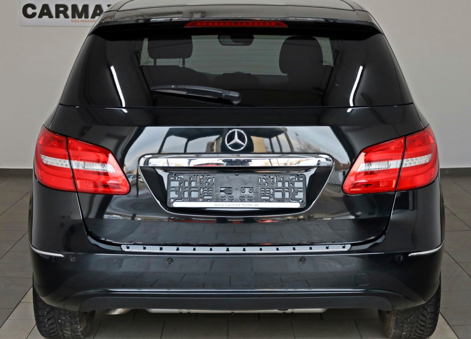 Fahrzeugabbildung Mercedes-Benz B 180d Navi,Bi-Xenon,SH,PDC vo.+hi.