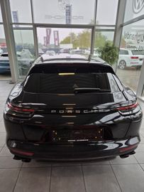 Porsche Panamera - 8