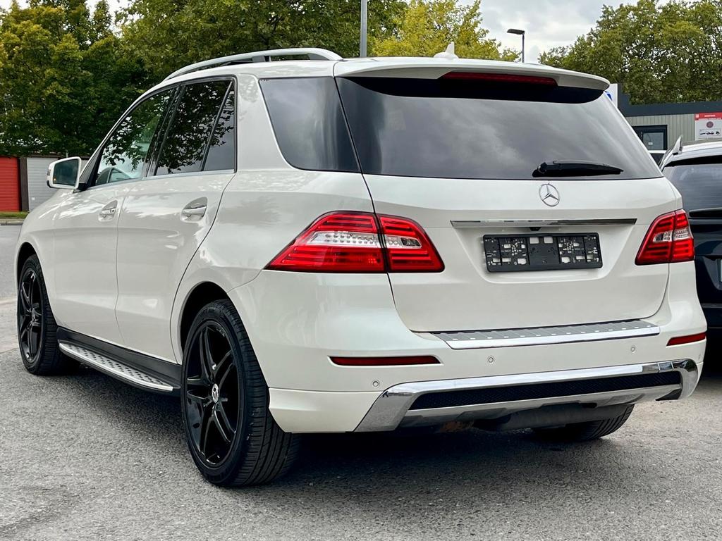 Mercedes-Benz ML 350