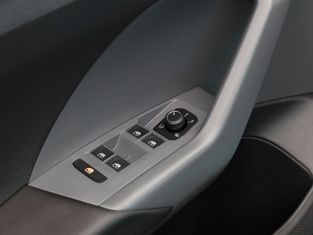 Volkswagen T-Cross 1.0 TSI DSG Active Klima Navi ACC Kamera, миниатюра 21