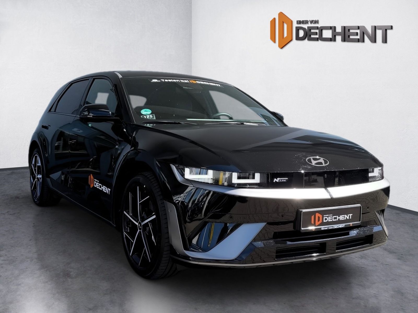 Fahrzeugabbildung Hyundai Ioniq 5 84kWh Elektro KlimaA,LED,Navi,SHZ,2xKlim