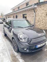 MINI Cooper D Countryman / AUTOMATIK /TÜV NEU / LEDER - MINI Cooper D Countryman: Kleinwagen