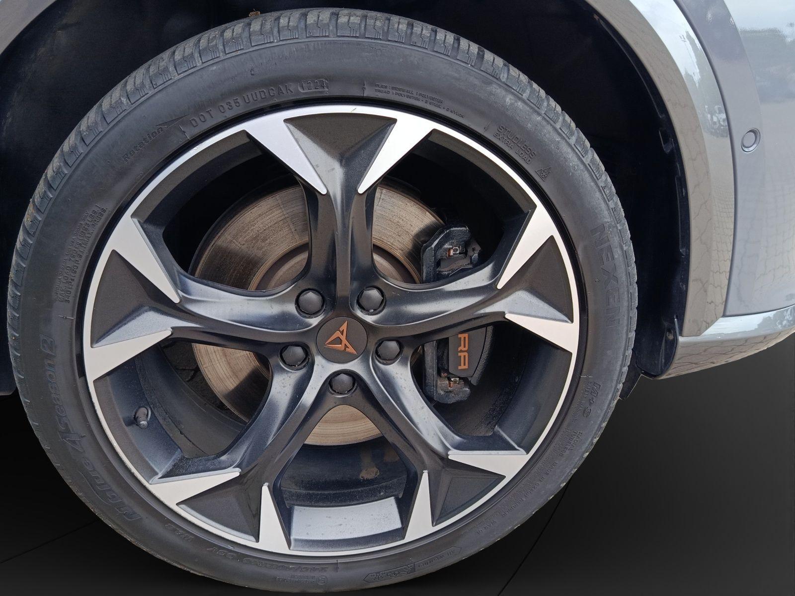 Cupra Formentor VZ 2.0 TSI 4D AHK LED LM 19" Navi RFK, миниатюра 13