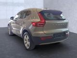 Volvo XC 40 Momentum Pro 2WD - Volvo XC40 Gebrauchtwagen in München