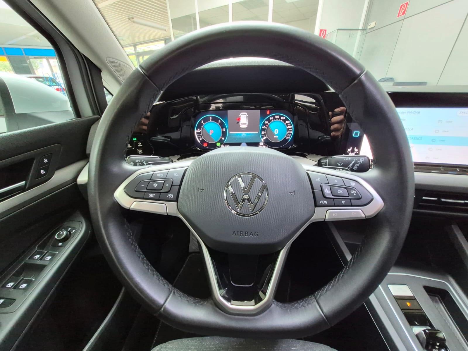 Volkswagen Golf VIII Var. Life 2.0 TDI SCR DSG AHK 1,99%*, миниатюра 13