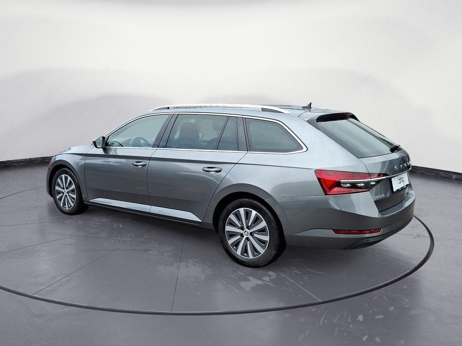 Skoda Superb - Bild 4