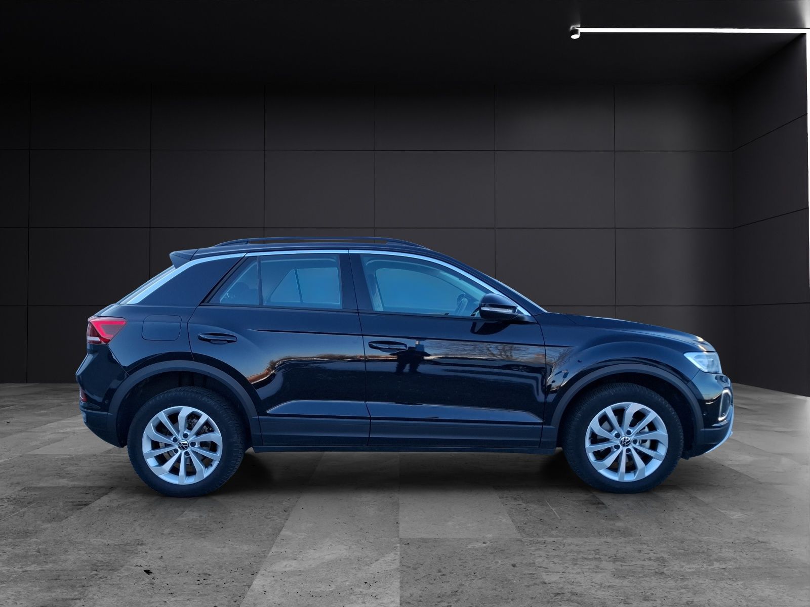 Fahrzeugabbildung Volkswagen T-Roc TSI Life LEDplus ACC Kamera Sound Navi
