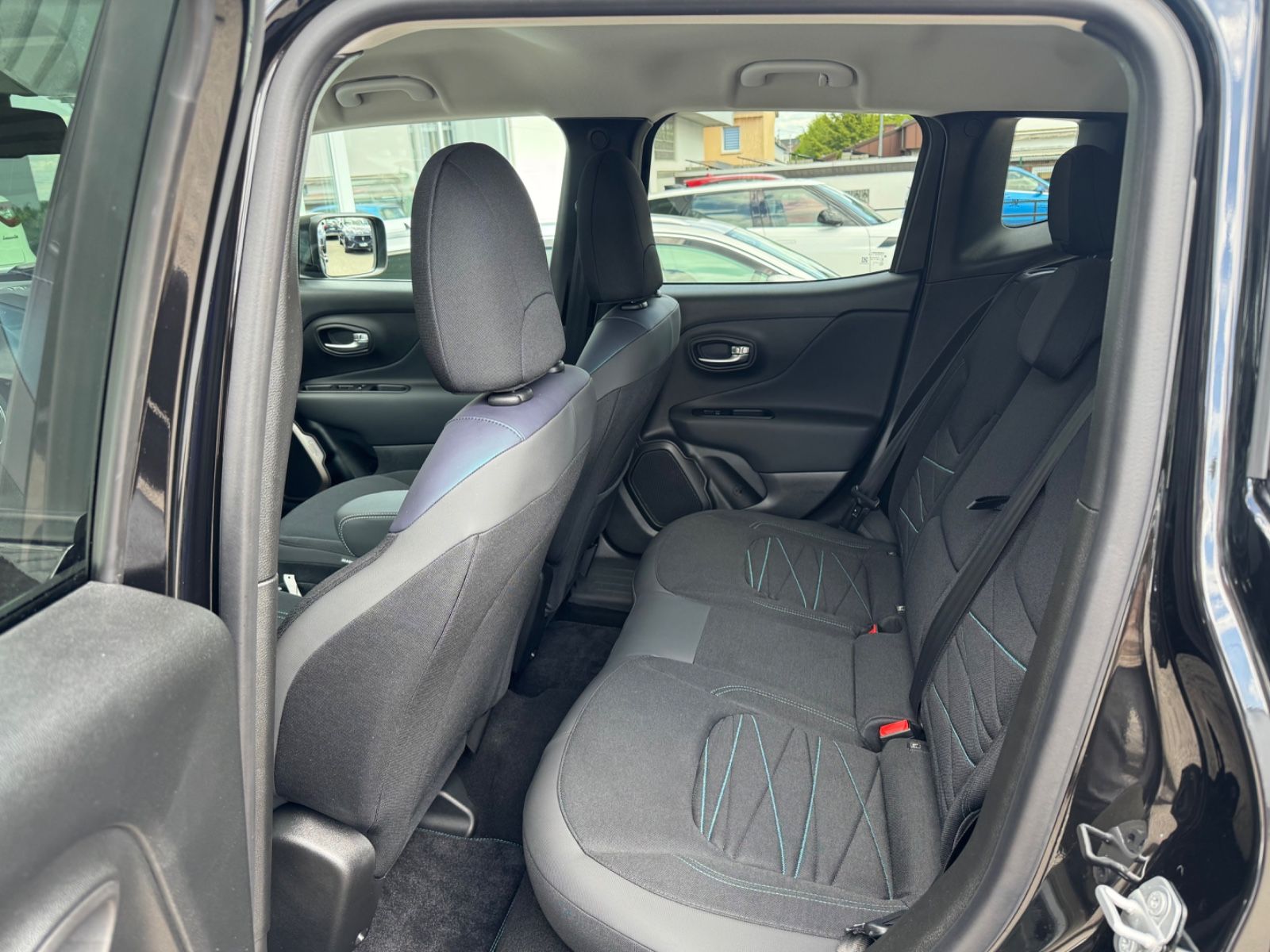 Fahrzeugabbildung Jeep Renegade Longitude Mild-Hybrid FWD/LED/NAVI/KAME