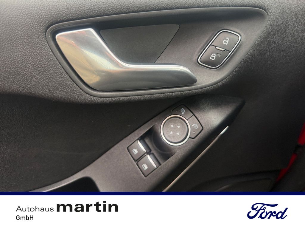 Fahrzeugabbildung Ford Fiesta 1.1 Titanium KURVENLICHT SYNC SHZ NAVI