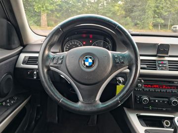 BMW 320 - 8