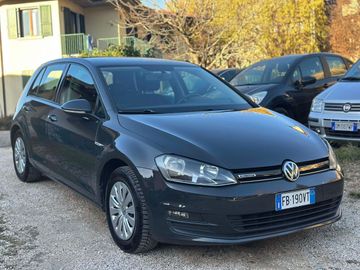 Volkswagen Golf - 4