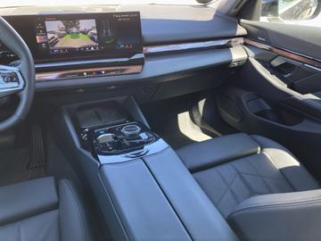 صورة مصغرة 18 لـ 2023 BMW I5