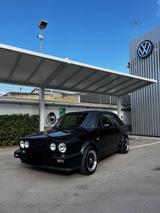 Volkswagen Golf Cabriolet 1800i cat Sport - Volkswagen Golf Oldtimer mit Benzin-Antrieb: Cabrio