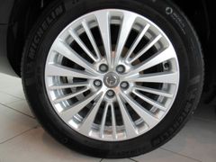 Fahrzeugabbildung Opel Grandland X Bus INNOV 1,2T 96K M6 LED Nav RFK 18