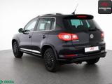 Volkswagen Tiguan 2.0 TSI 4M R LINE PANO,KEYLESS,DYNAUDIO - aus 2011: Geländewagen