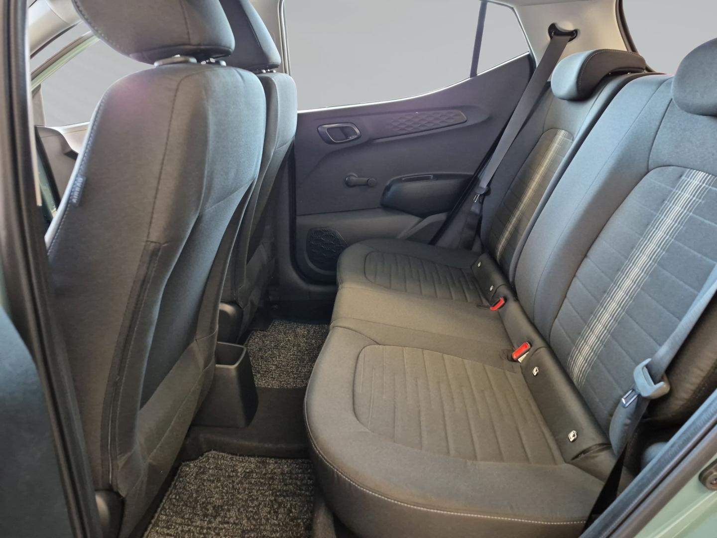 Hyundai i10 1.0 MT Jubile Plus SHZ Klima Navi + Kamera