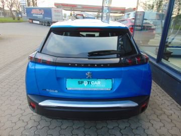 Bild 6 Peugeot 2008 e- Active Pack