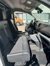 Opel Vivaro Cargo Edition M mit erhöhter Zuladung - Opel Vivaro Gebrauchtwagen in München