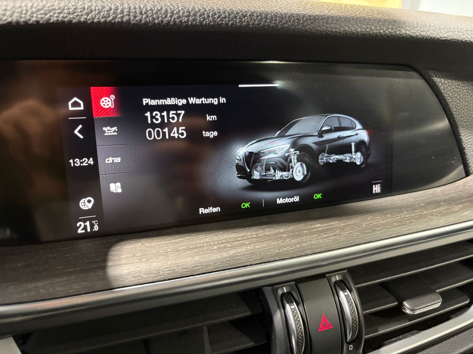 Fahrzeugabbildung Alfa Romeo Stelvio Ti Q4/MEMORY/ACC/NAVI/KAMERA/SHZ/KLIMA