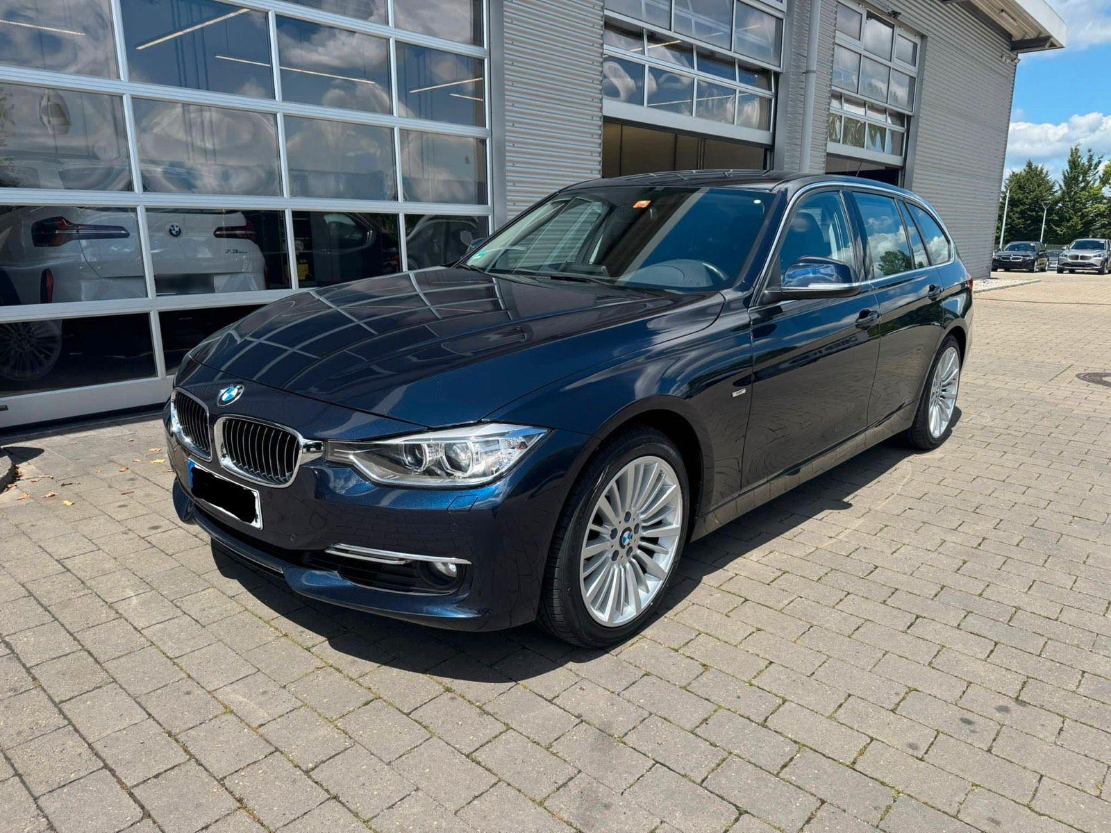 BMW 330