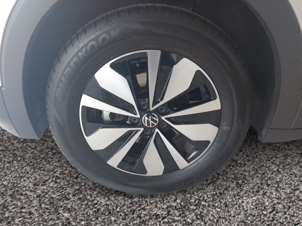 Fahrzeugabbildung Volkswagen T-Cross 1.0 TSI Move AHZV Navi