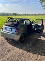 Fiat 500e ICON Cabrio 1. Hand TÜV 08/28 4 Winterräder