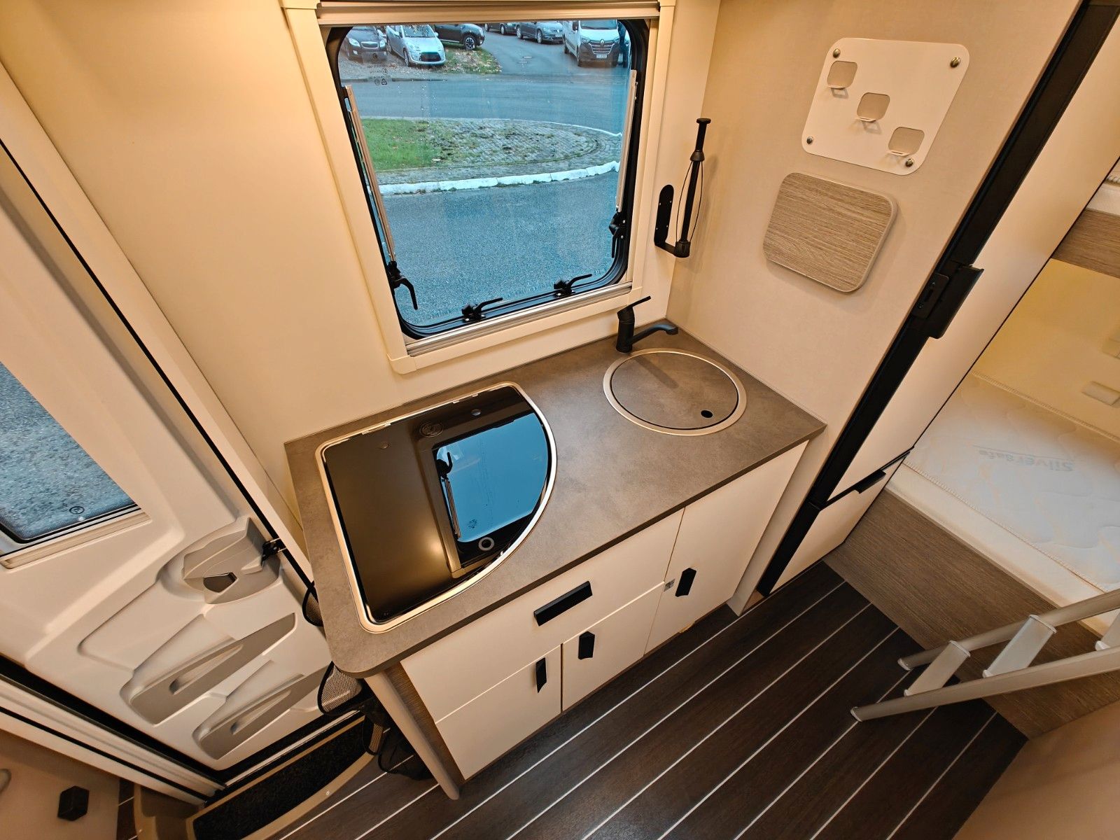 Fahrzeugabbildung XGO Dynamic 39 Lounge - SAT, TV, Markise 4m, Kamera