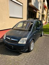 Opel Meriva - Opel Meriva mit Diesel-Antrieb: Kombi