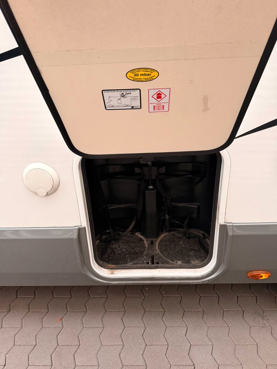 Fahrzeugabbildung Citroën Jumper Eden Camp P745 GLC Wohnmobil Markise