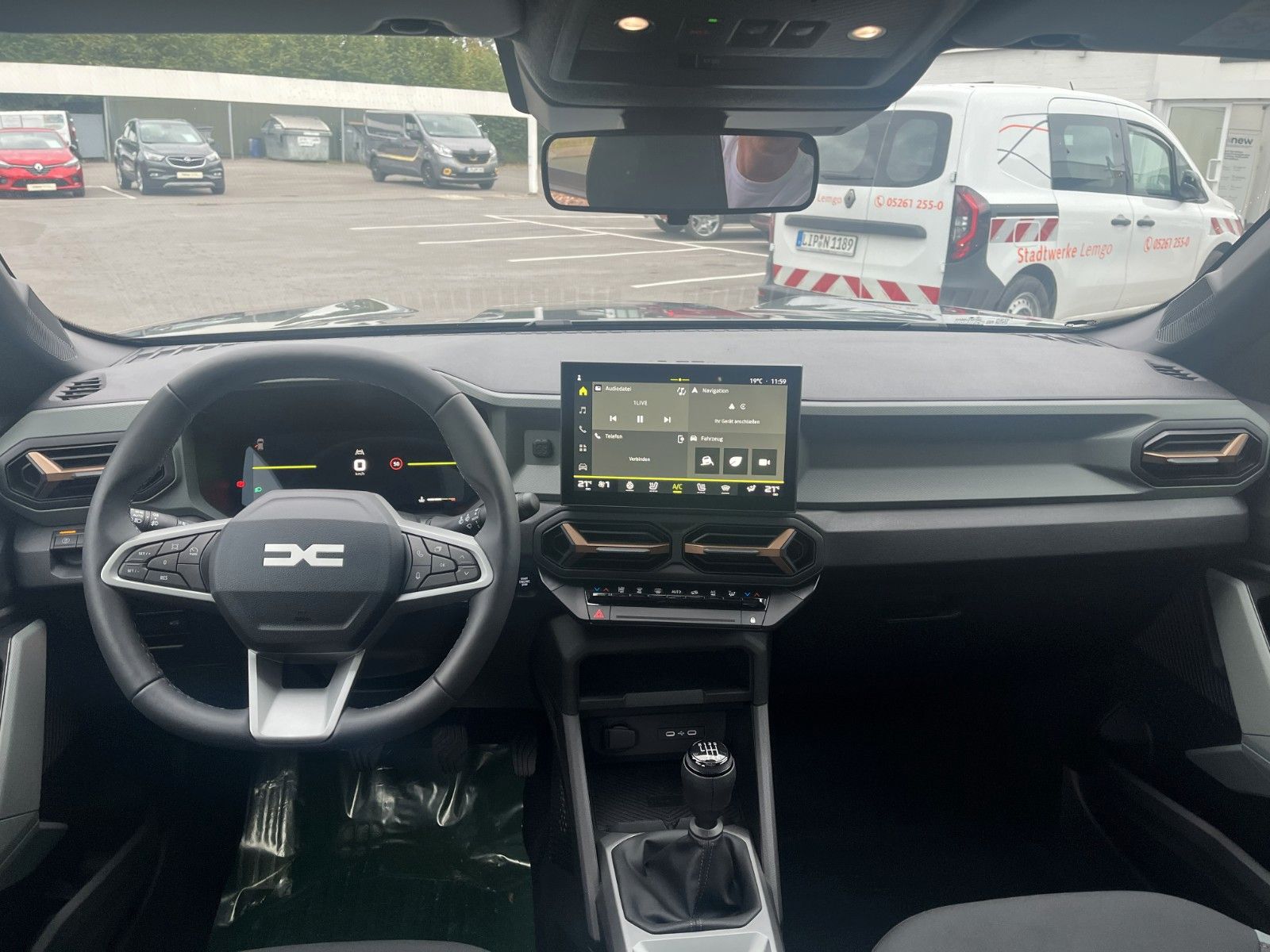 Fahrzeugabbildung Dacia Bigster Mild Hybrid 140 Extreme