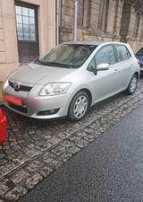 Toyota auris - Toyota Auris in Dresden