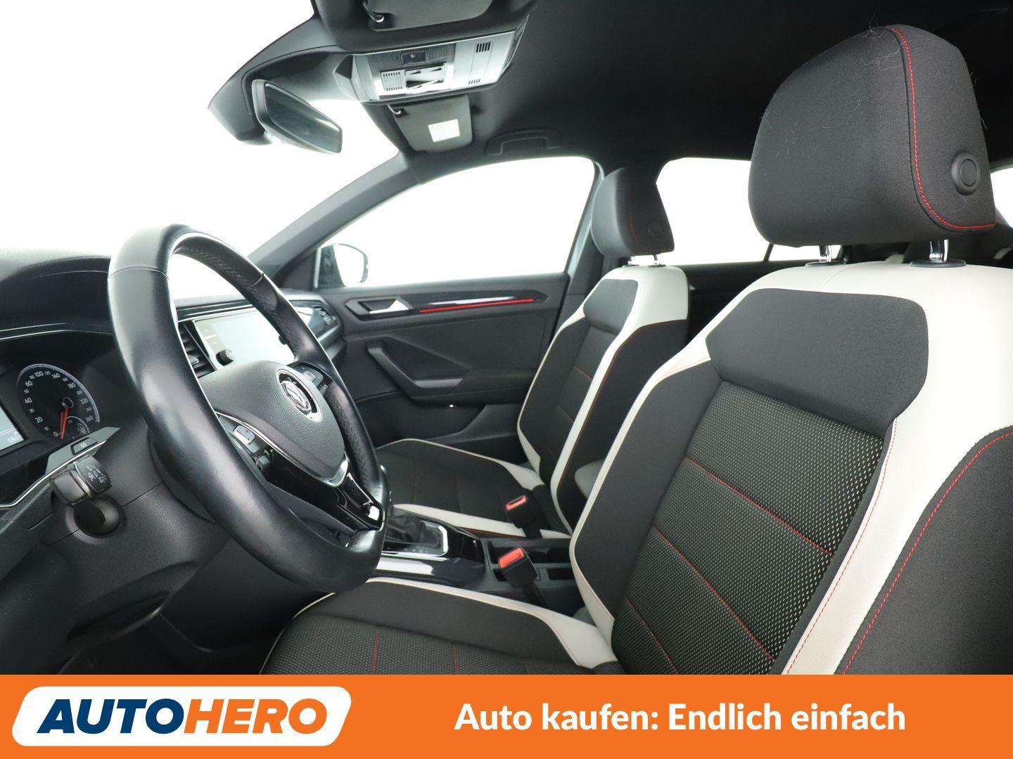 Volkswagen T-Roc 1.5 TSI ACT Sport Aut.*LED*ACC*CAM*PDC*