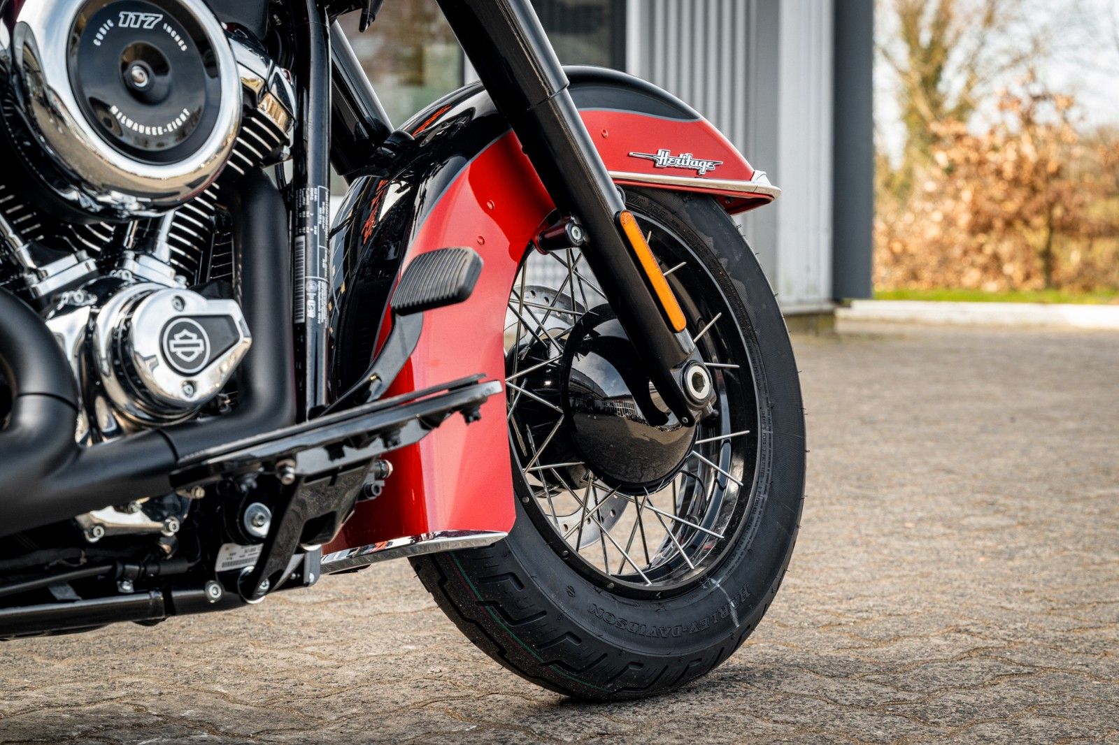 Fahrzeugabbildung Harley-Davidson HERITAGE CLASSIC FLHC 117 MY25 - Kurzfristig ver
