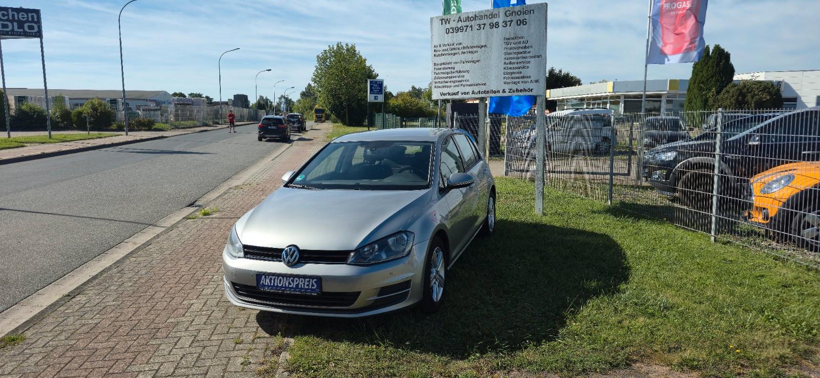 Volkswagen Golf VII Lim. Comfortline BMT/Klimaautomatik/PDC