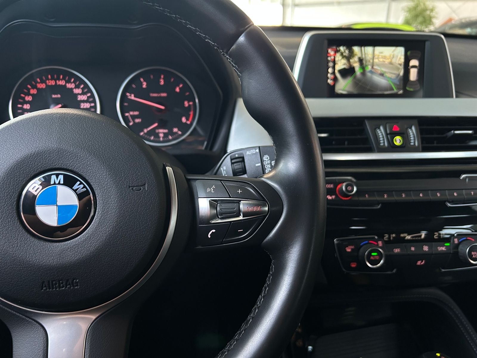 Fahrzeugabbildung BMW X1 xDrive 18 d Sport Line RFK LED ALU