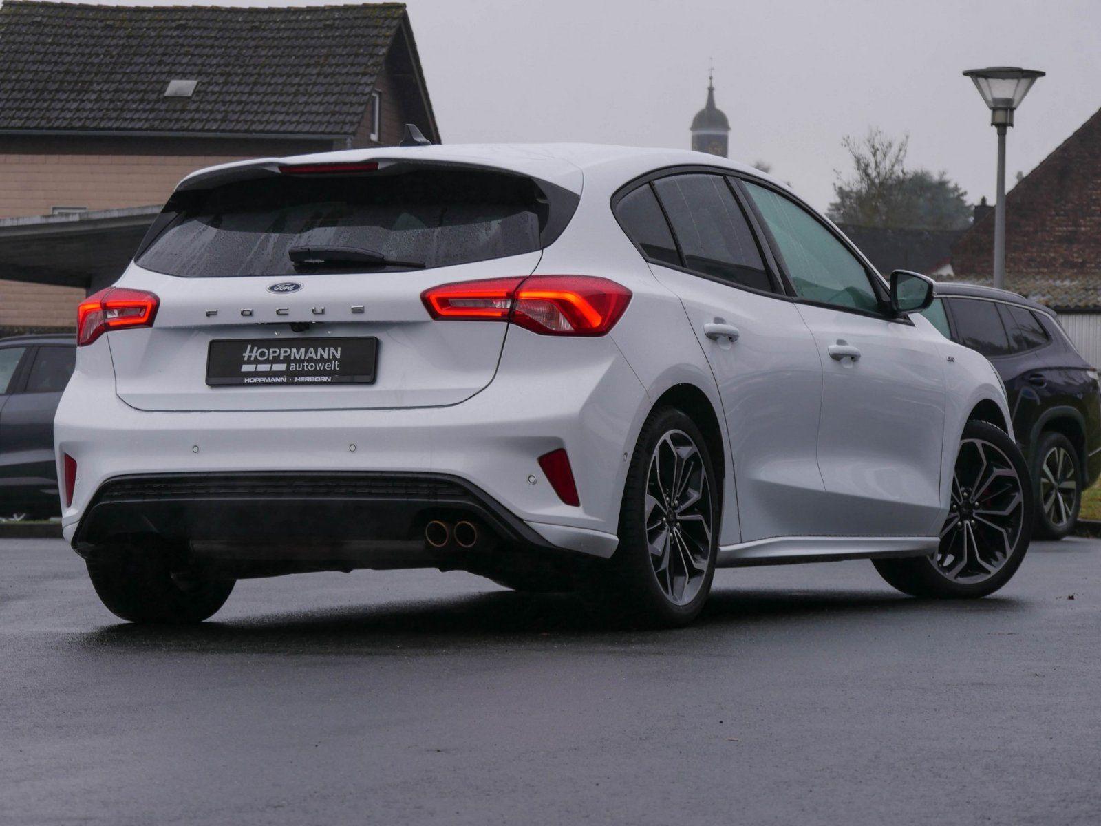 Ford Focus 1.5 EcoBoost ST-Line X NAVI KAMERA