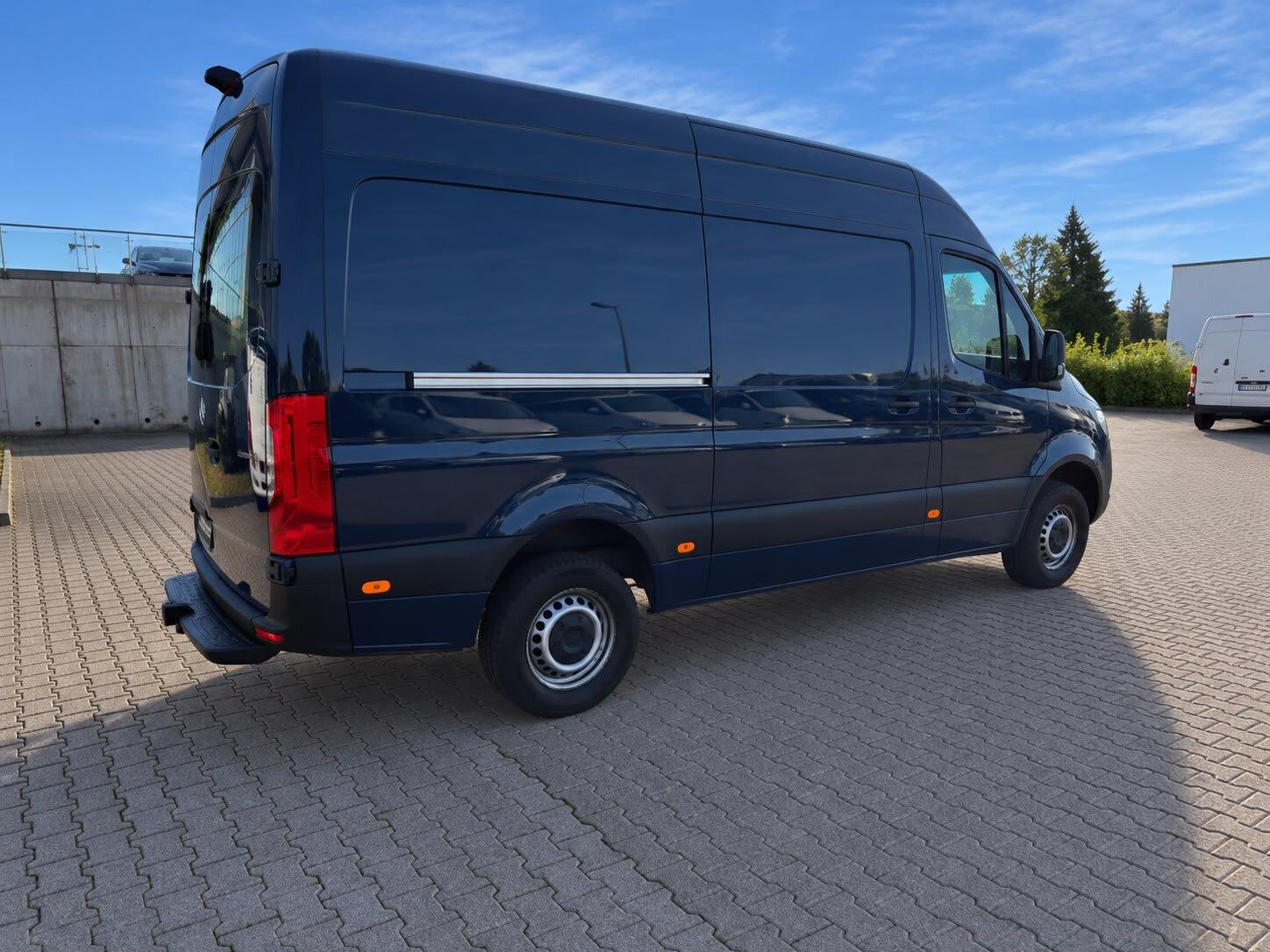 Mercedes-Benz Sprinter 317 CDI HD L2H2 AHZV+NAVI+KAMERA+Navi
