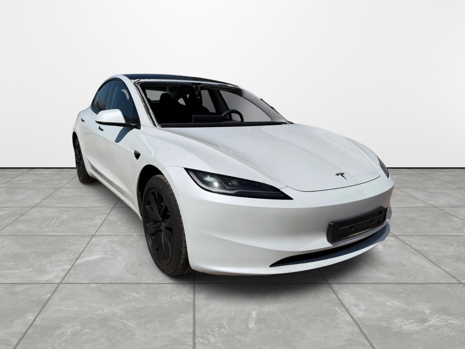 Tesla Model 3 RWD HIGHLAND *1.Hd*ATP/FSD4*