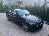 BMW 330i - - BMW 330 aus 2009: 330i