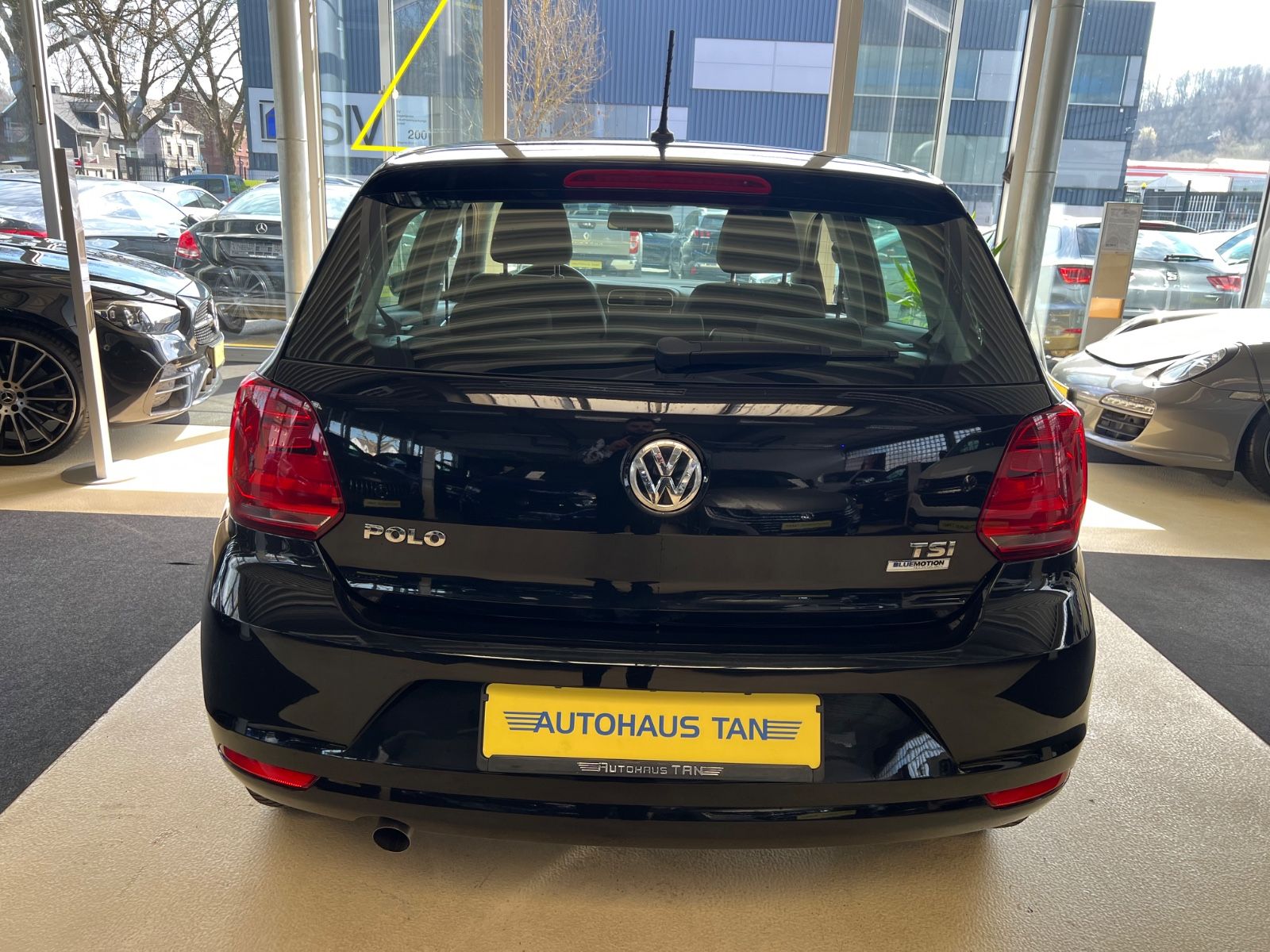 Fahrzeugabbildung Volkswagen Polo V Comfortline BMT *BLUETOOTH*TEMPOMAT*