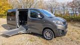 Peugeot Rollstuhlfahrzeug für Selbstfahrer mit Joystick