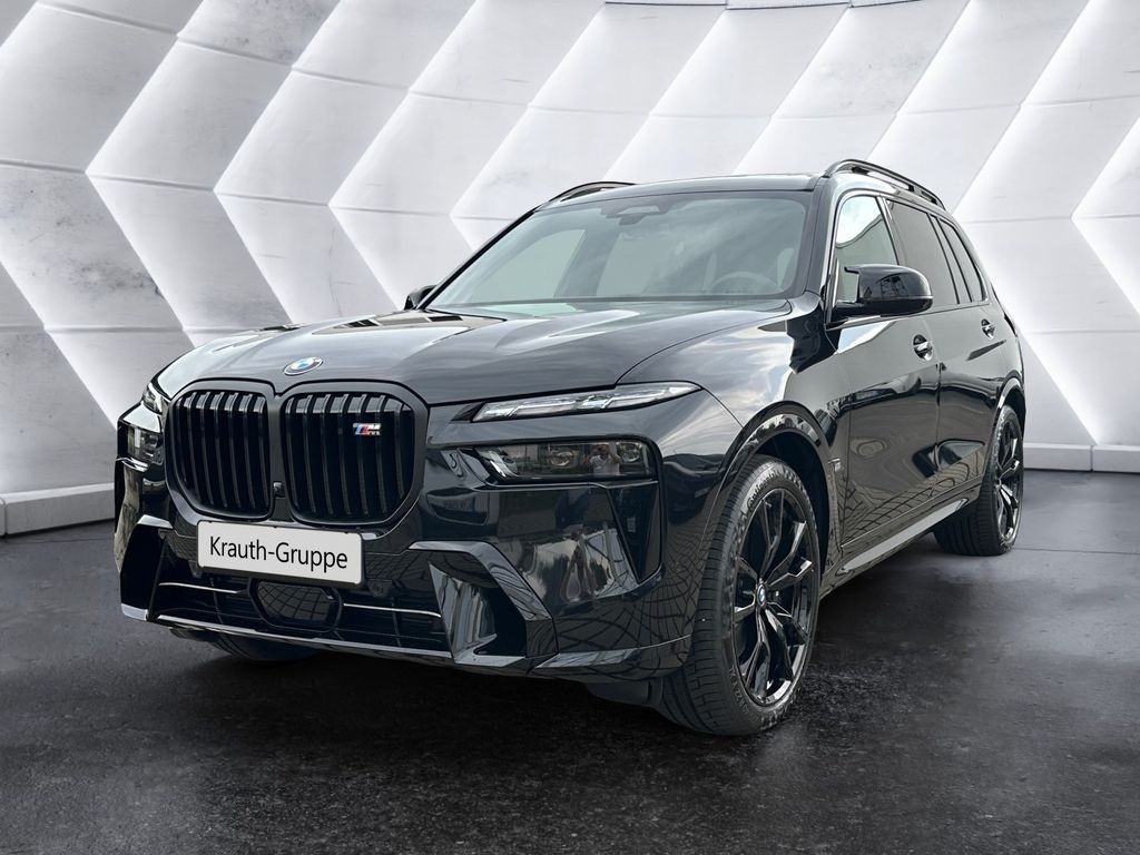BMW X7 M60