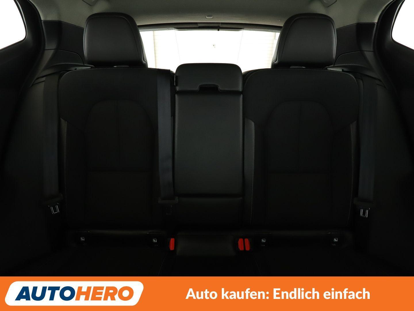 Volvo XC40 1.5 T3 Momentum Pro 2WD *NAVI*LED*TEMPO*CAM
