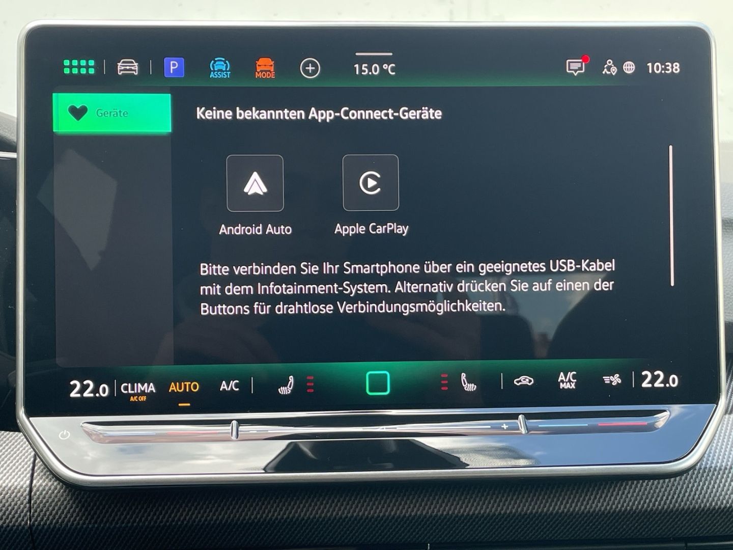 Golf VIII 1.5 eTSI DSG R-Line AHK/360°Kamera/HUD