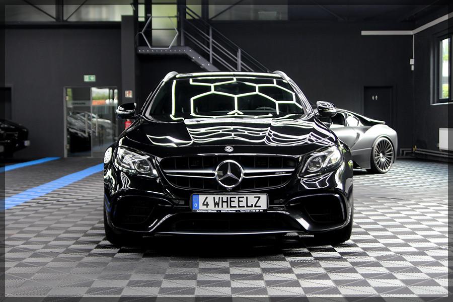 Mercedes-Benz E 63 AMG NAVI / CAM / PDC / LEDER
