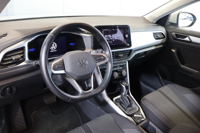 Volkswagen T-Roc 1.5 TSI DSG Life AID+NAVI+LANE+LED+17"