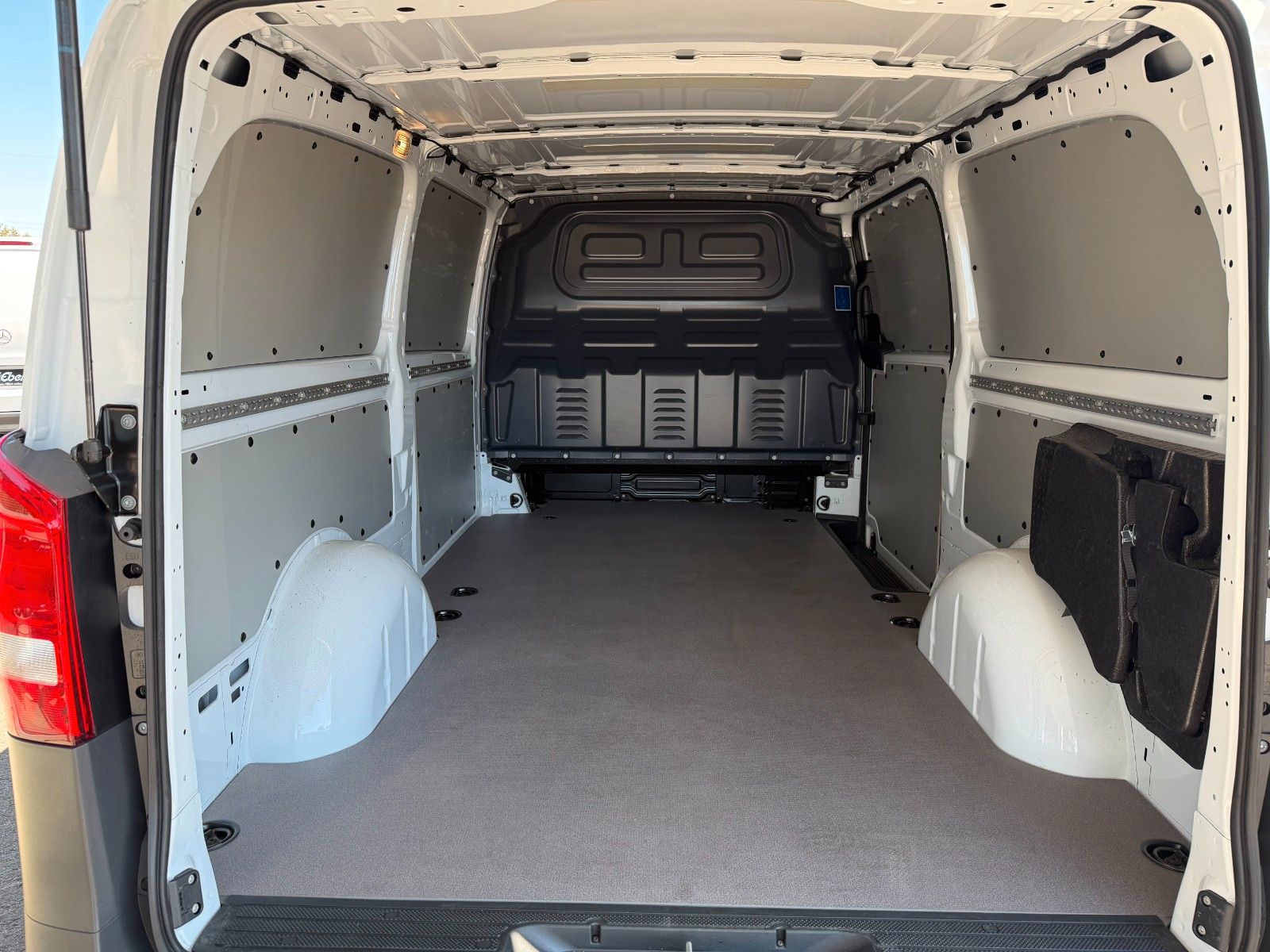 Fahrzeugabbildung Mercedes-Benz Vito 116 CDI Extral Klima AHK2,5 Kamera