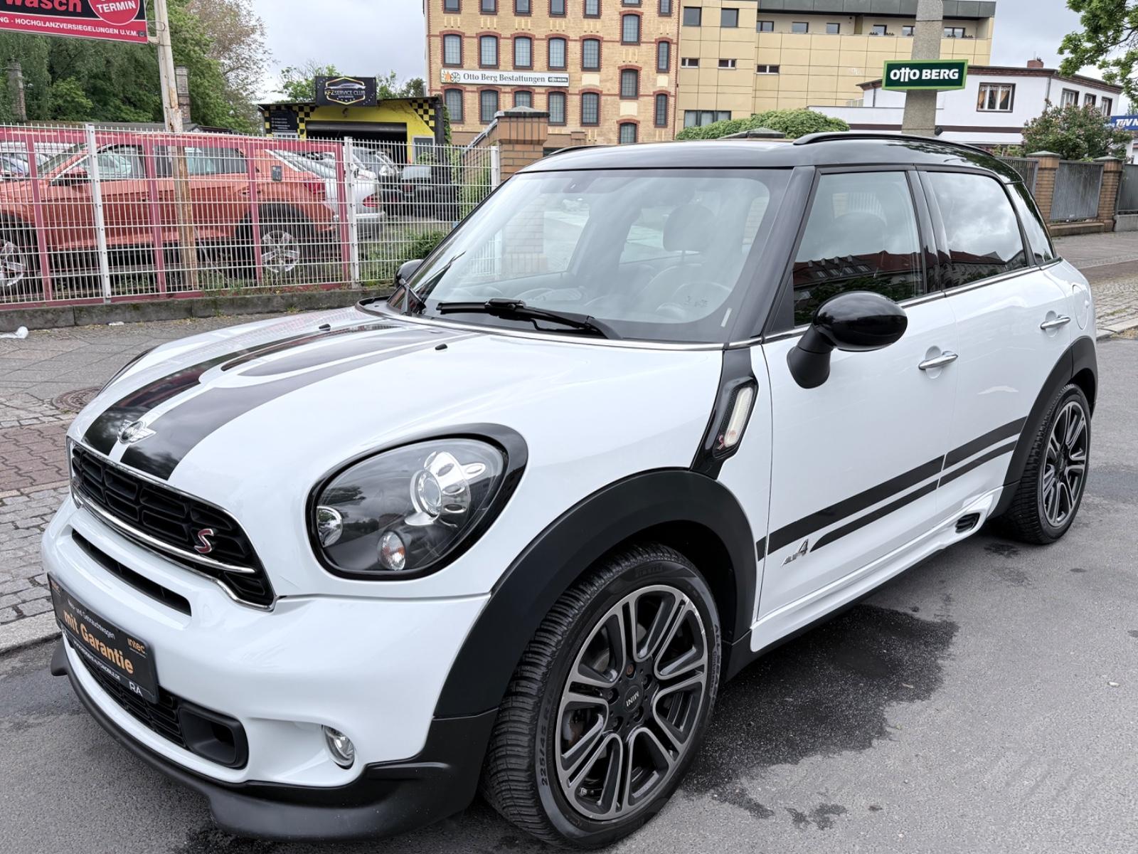 MINI COUNTRYMAN S COOPER S ALL4+NAVI+XENON+LEDER+SHZ+