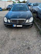 Mercedes-Benz E 500 4MATIC T AVANTGARDE Avantgarde - Mercedes-Benz E 500 aus 2004: 4matic
