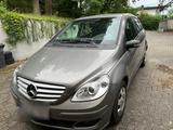 Mercedes-Benz Mercedes B - 180 - gebrauchte Mercedes-Benz B 180 aus dem Jahr 2008